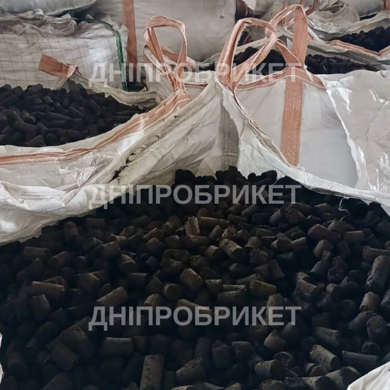 ​Угольные топливные брикеты для предприятий